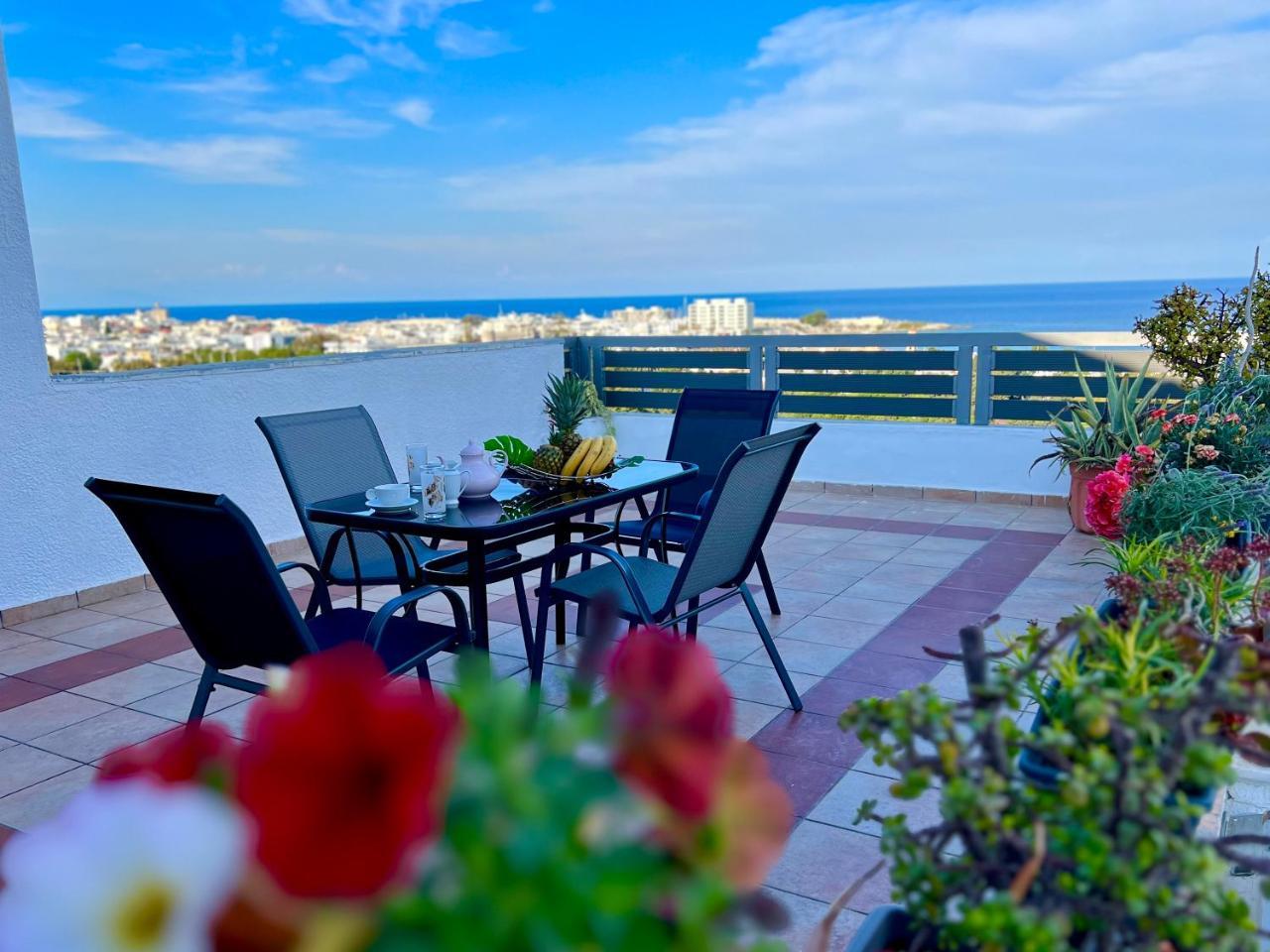 Ocean View Apartment 1