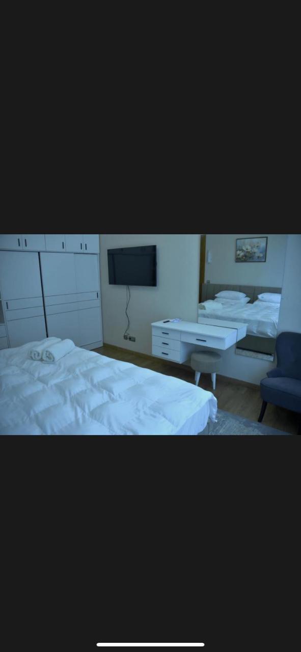 شقه فندقيه نيل هلتون ريزيدنس المعادي