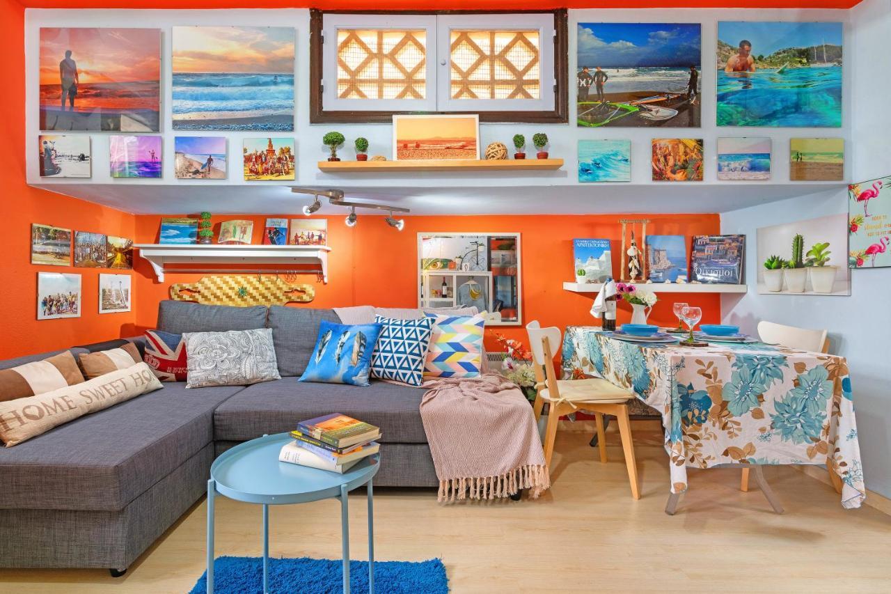 The Eclectic Yard Home -Famous for Its Design