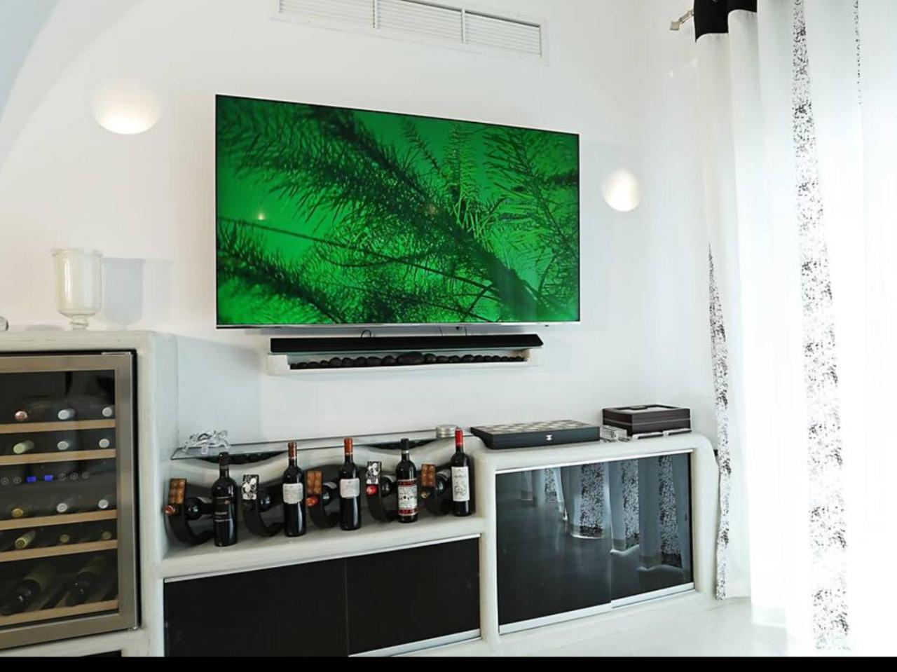 Kamari Loft - Santorini Luxury Apartment 2