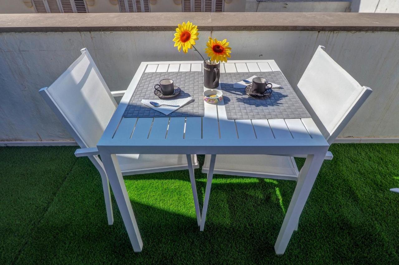 White Penthouse by Hello Homes Sitges 1