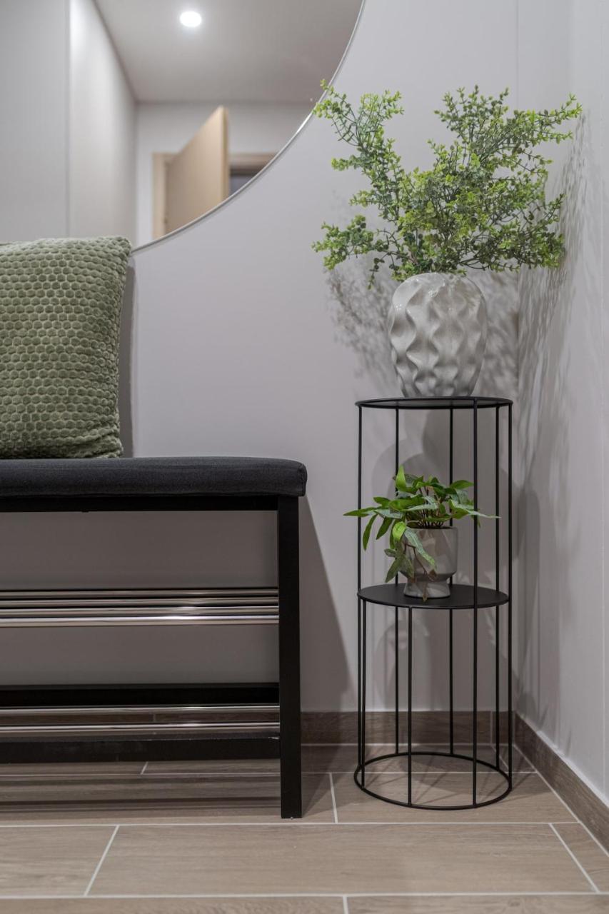 Lake Town Apartment 1