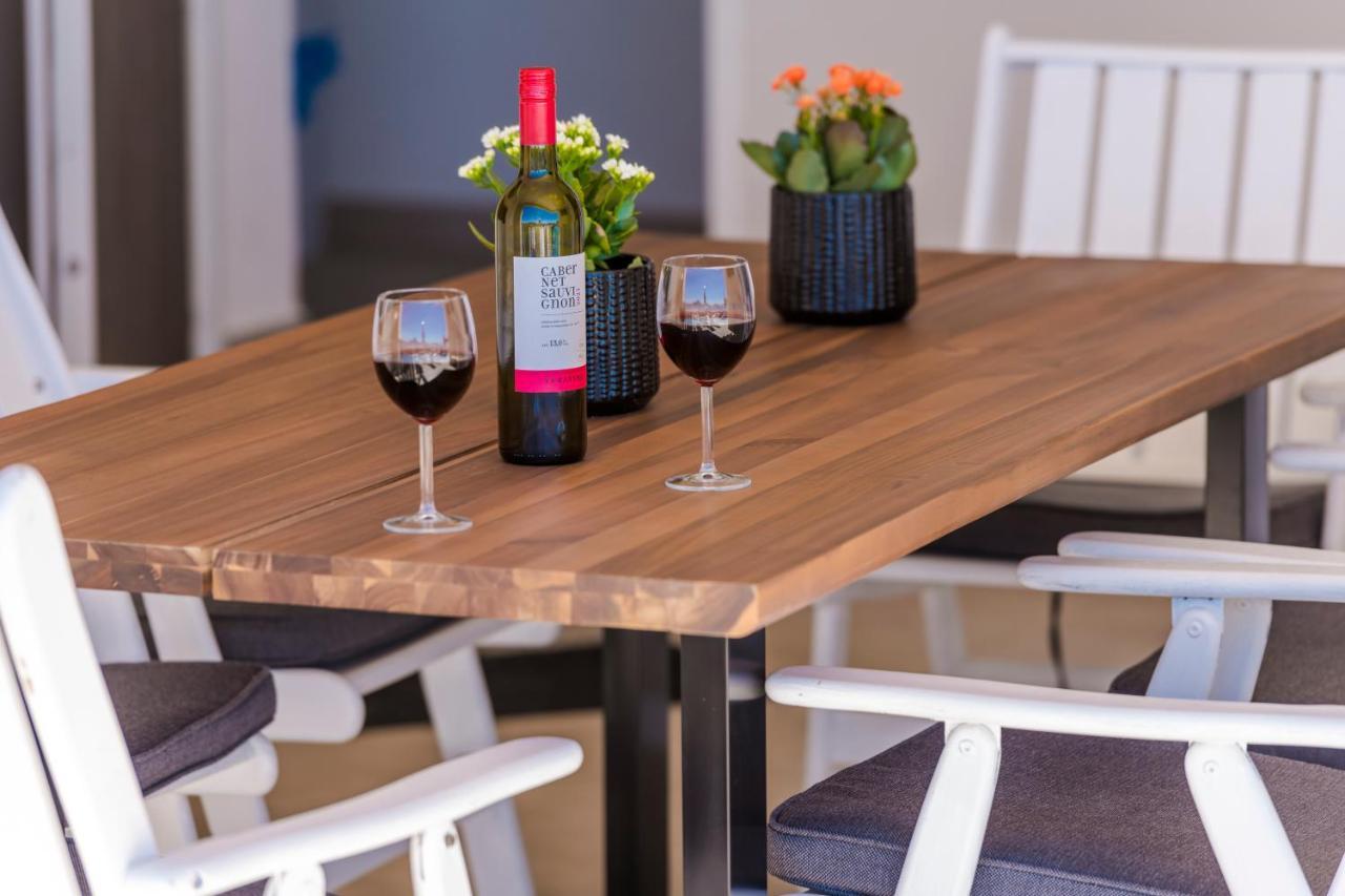 Apartments Makris No1 1