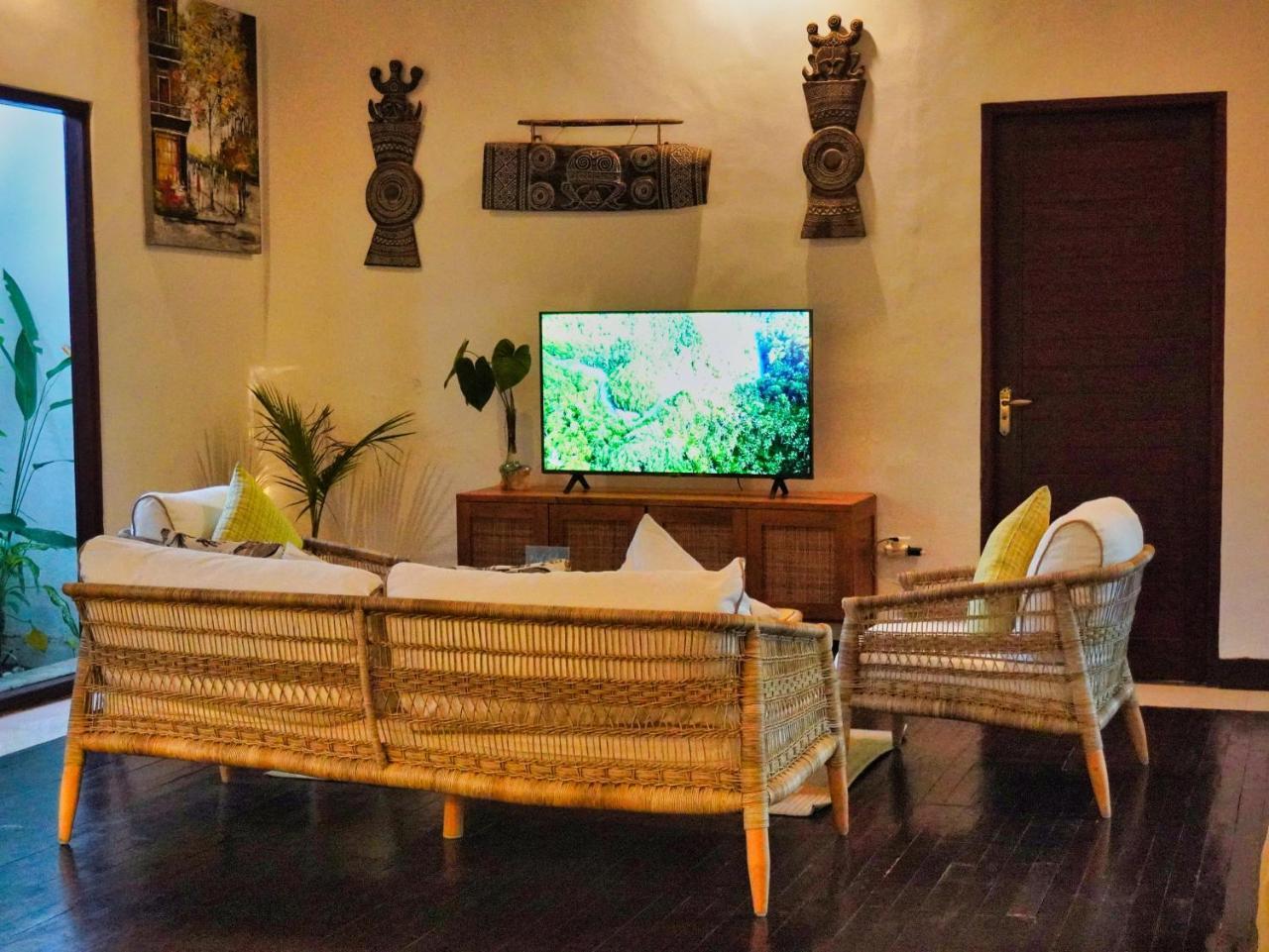 Villa West Indies Ubud, Close To Ubud Center 1