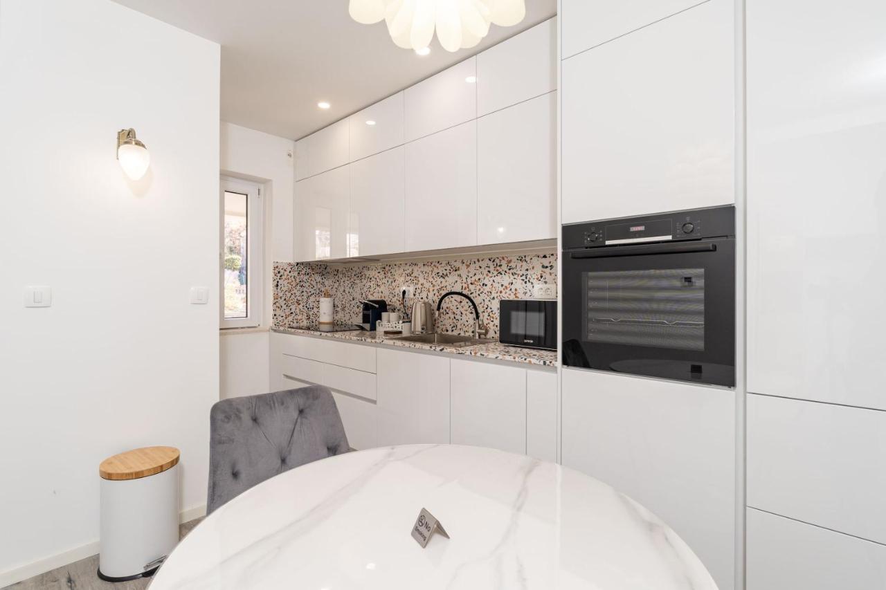 Apartment Miramar - Seaview Self Check-In (Adults Only) 1