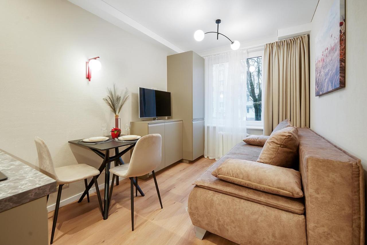 Stylish Studios Near the City Center (Adults Only) 1