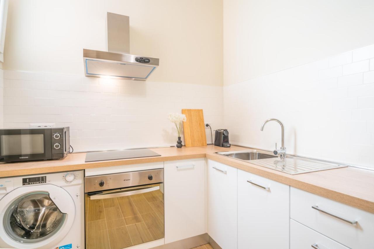 Puccini Apt - Centro Citta - Wifi - AC 2