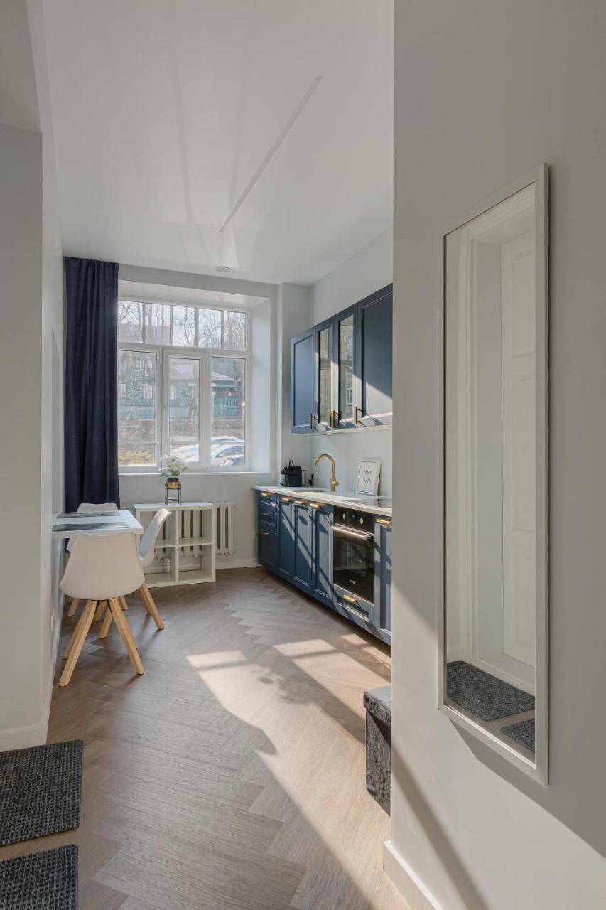 Brand New Luxury Apartment, Parking, Center 2