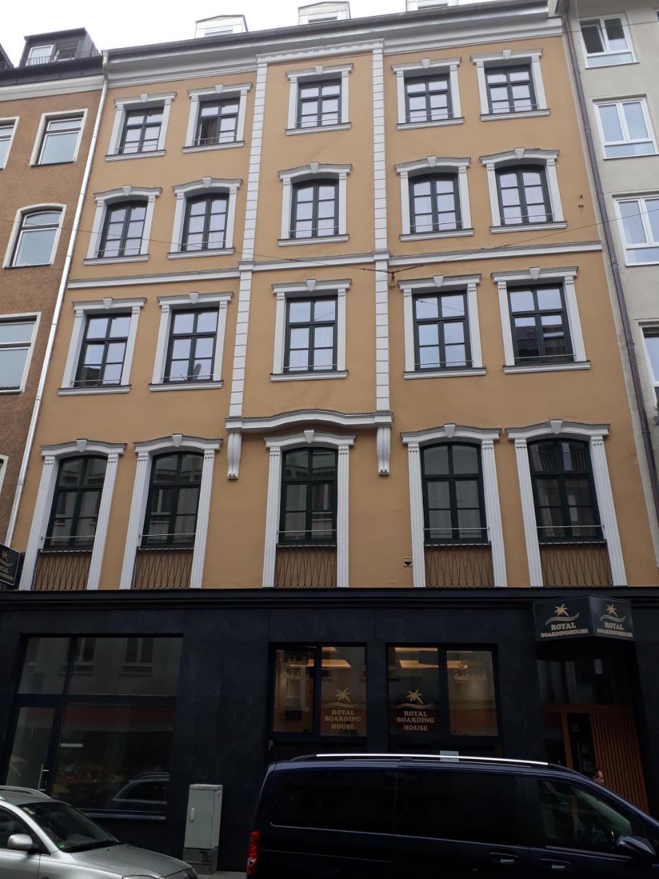 Royal Boardinghouse Gmbh - Munich