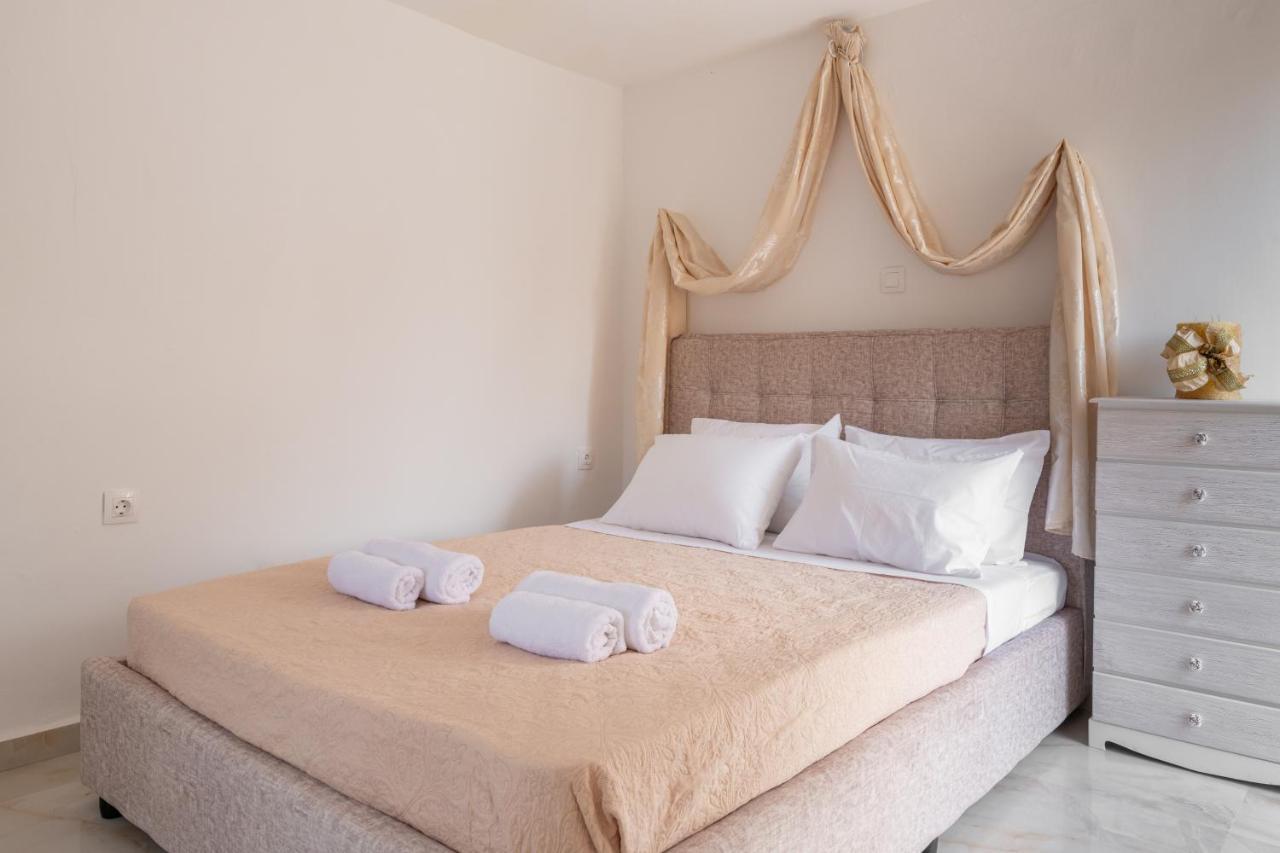 Majestic Marble Retreat (Adults Only) 2