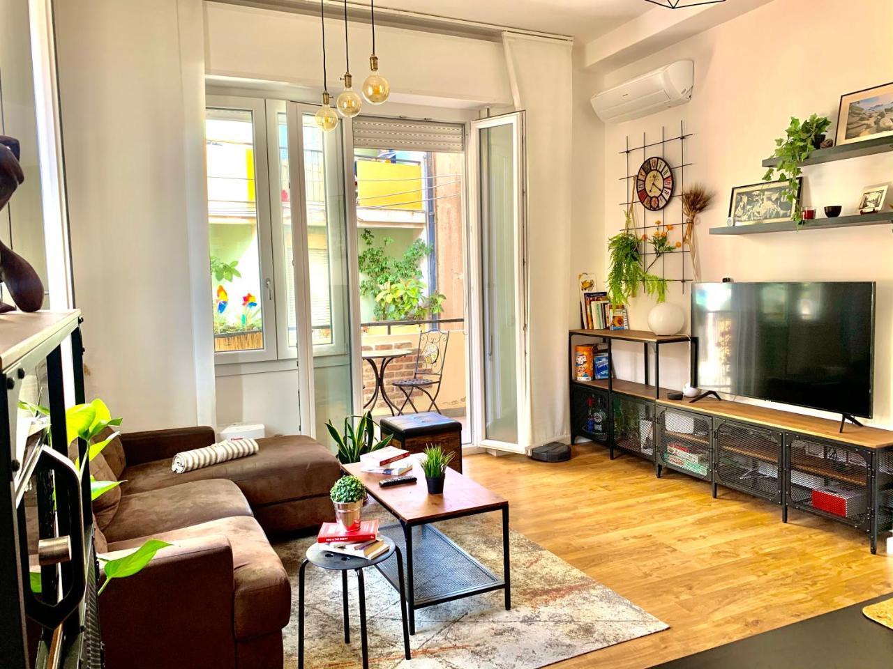 Urban Greener - Morada (Adults Only)