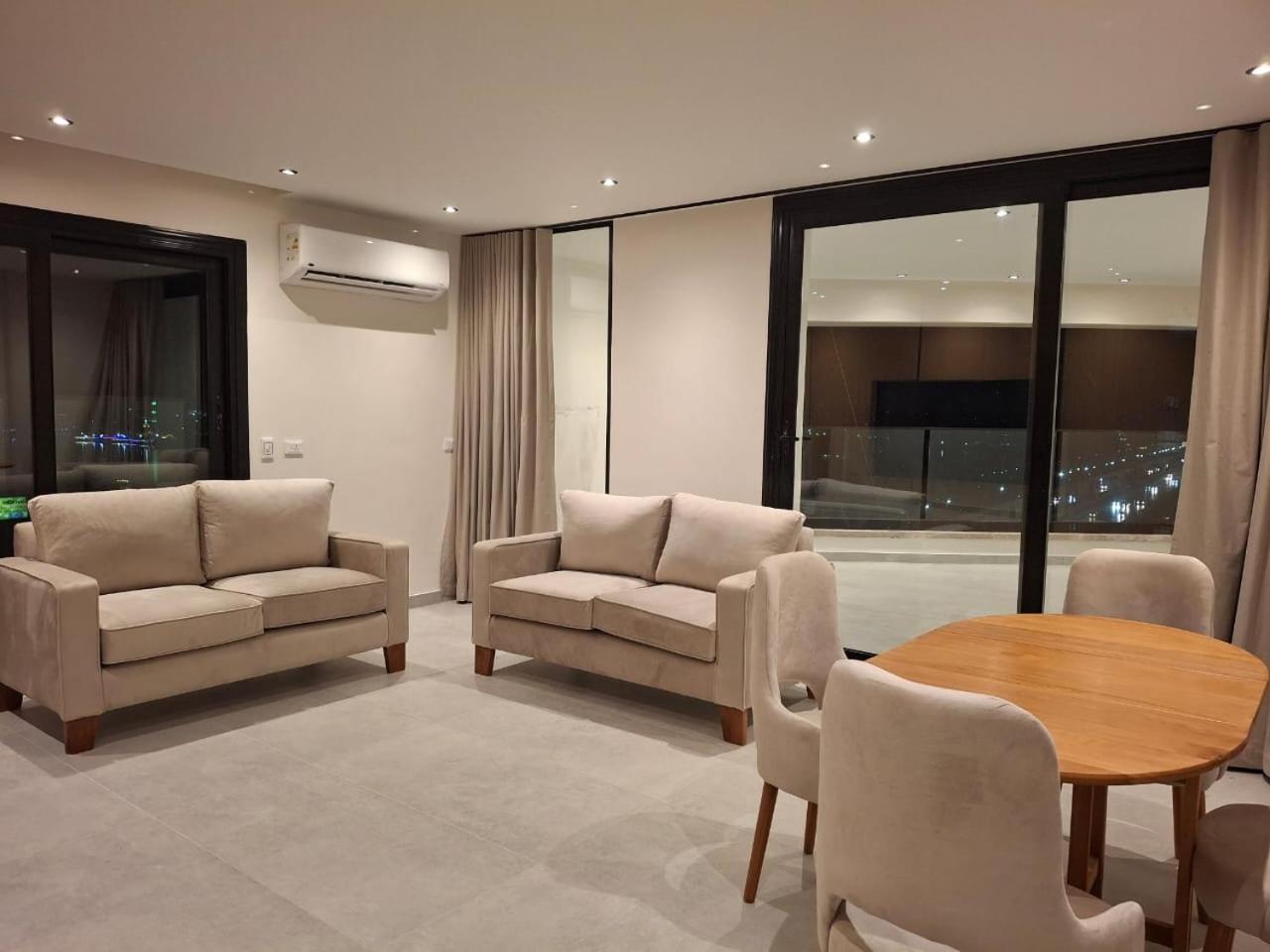 Egms-Cn-2 2br Apartment with Fully Nile View