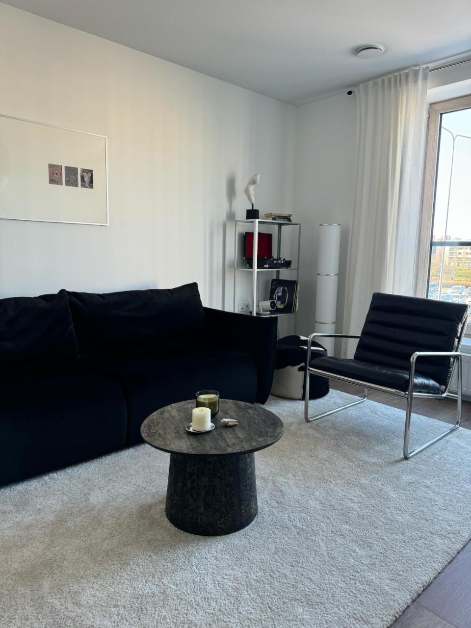 Ozas Cozy Studio Apartment