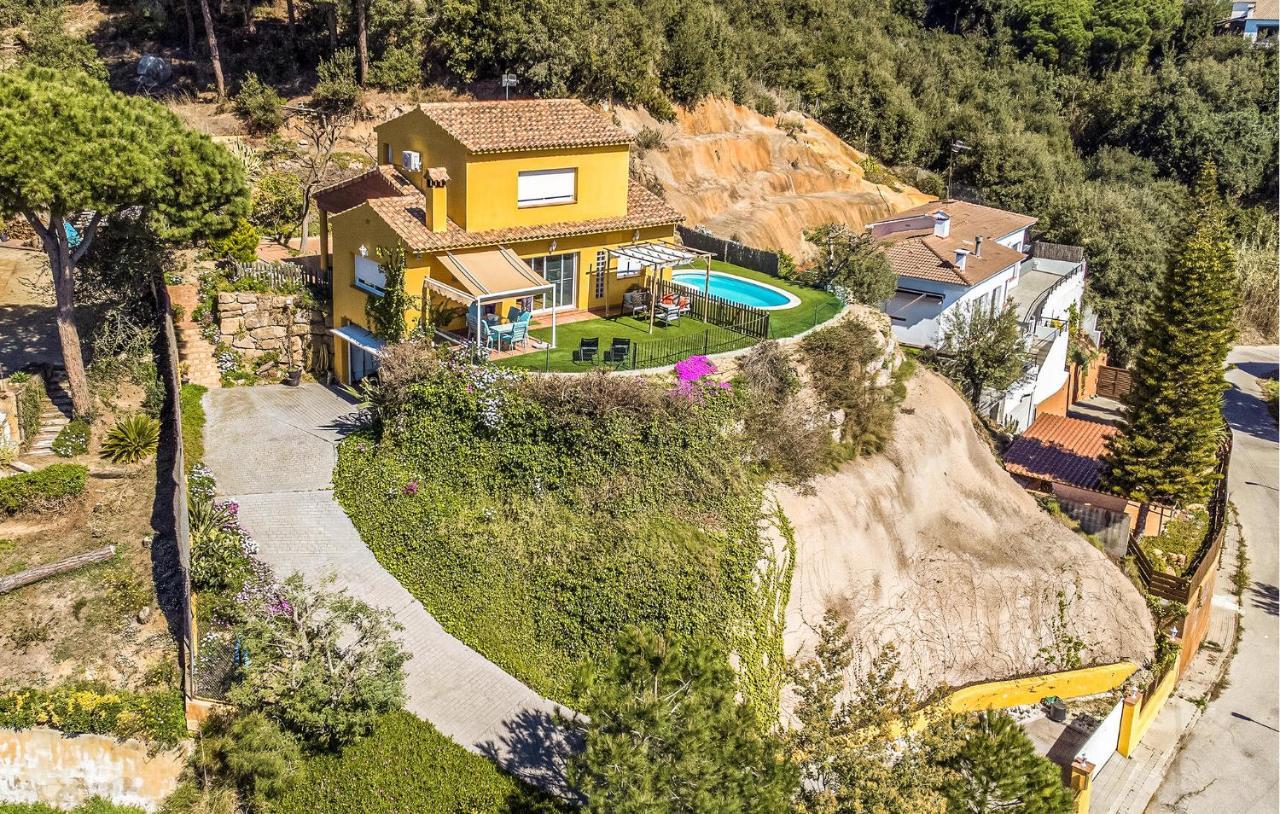 Stunning Home in Arenys de Munt 1