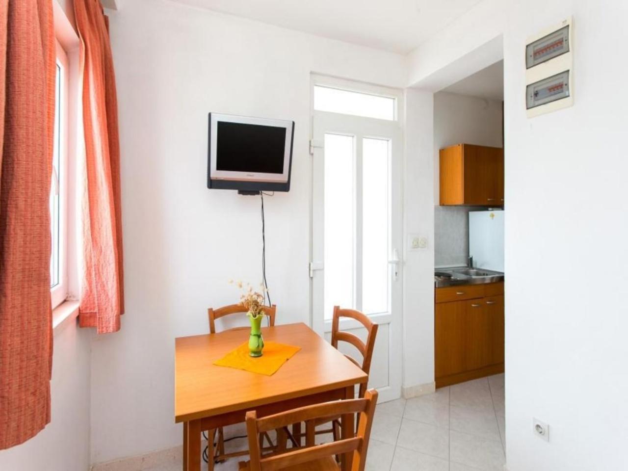 Guest House Old Town View- One Bedroom Apartment 2 Adults (Adults only) 1