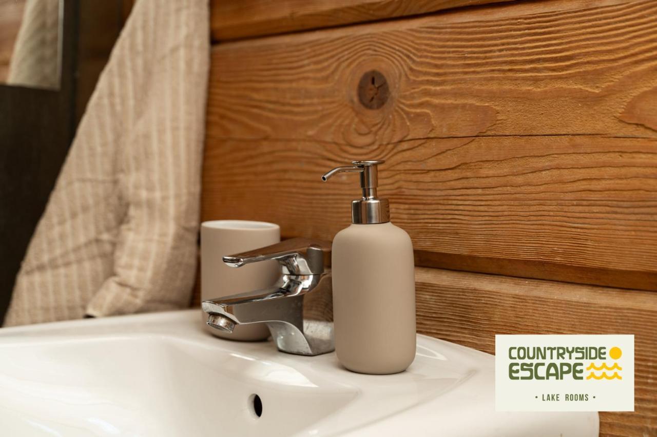 Countryside Escape - Lake Rooms 2