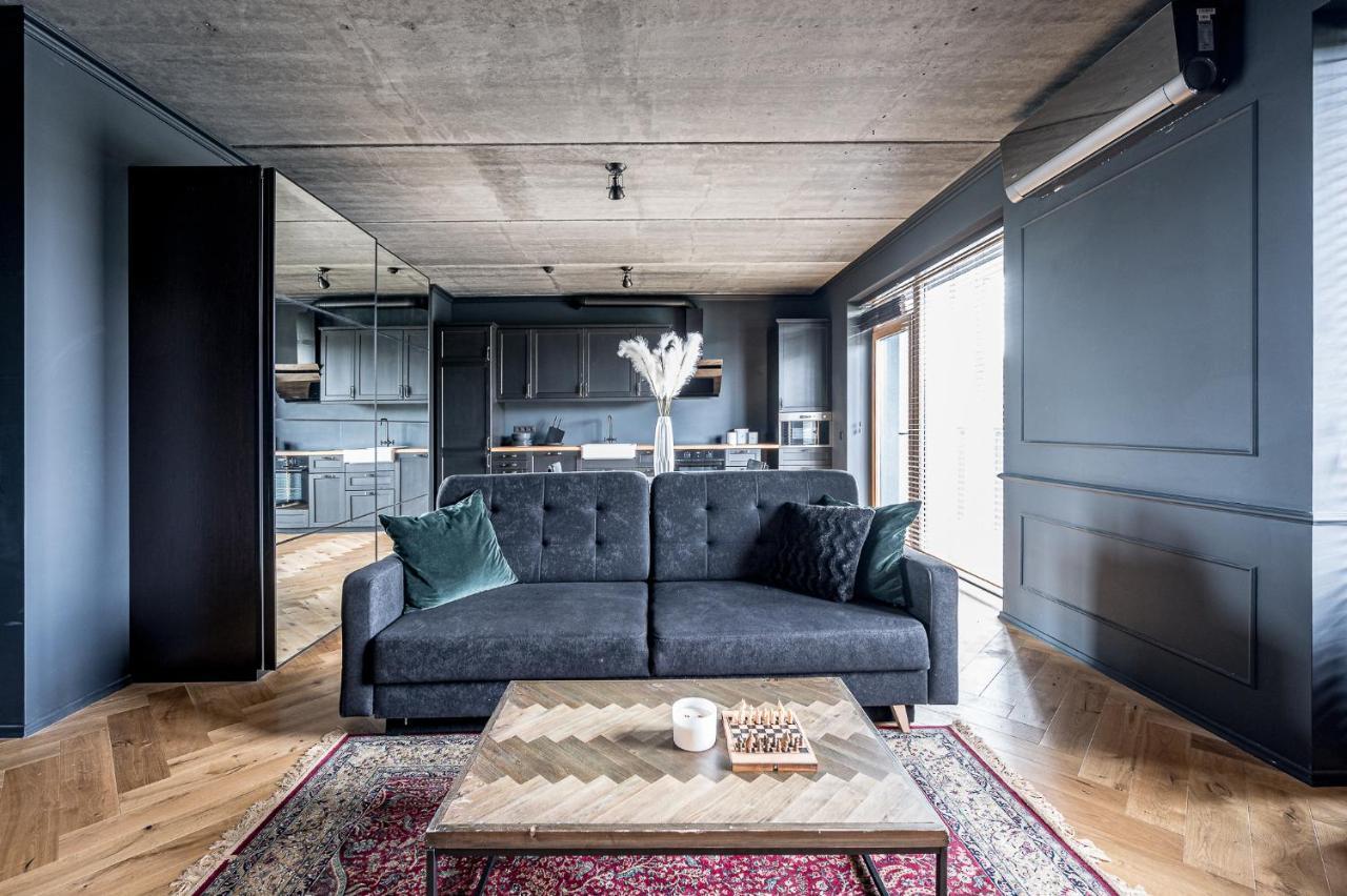 City Center Panoramic Penthouse with Rooftop Terrace - Self Check-In