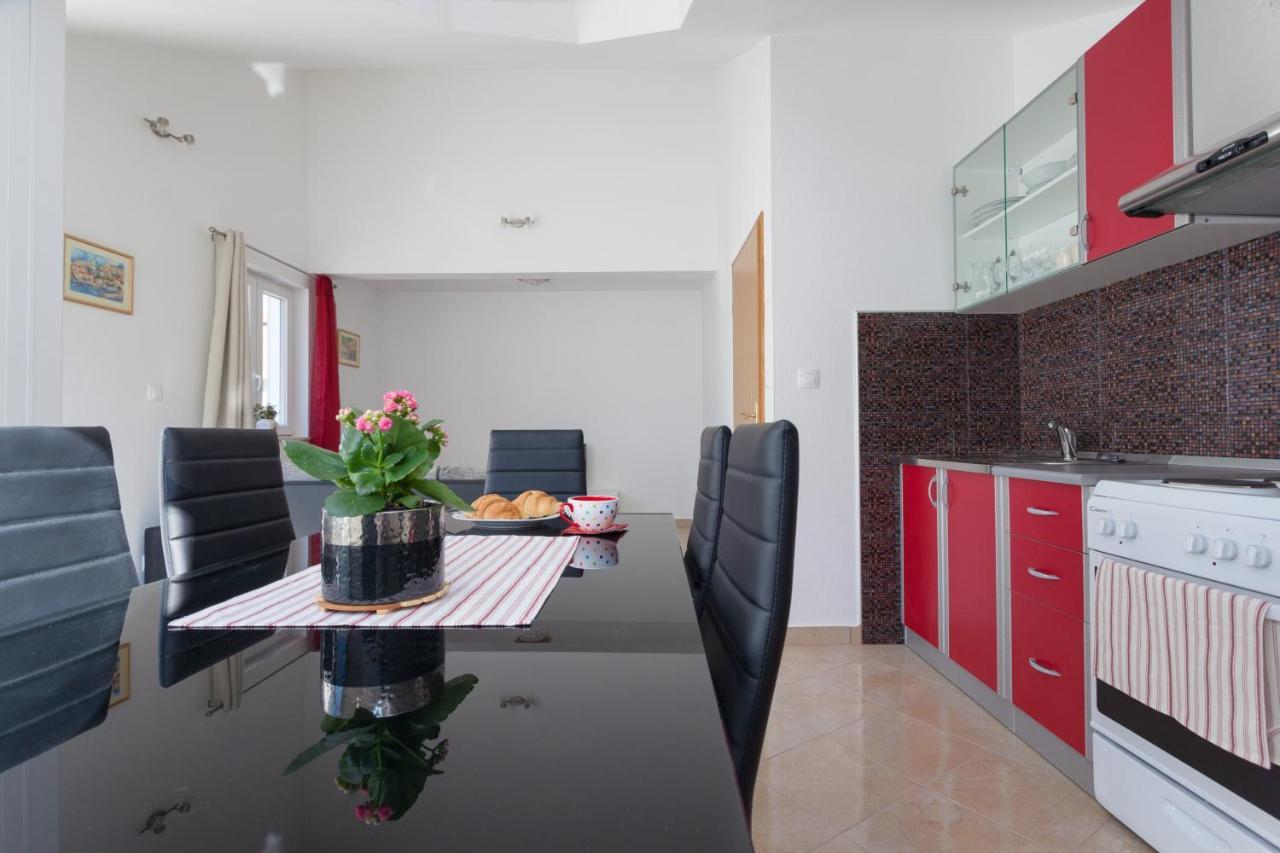 Hedera Estate, Hedera A51 2