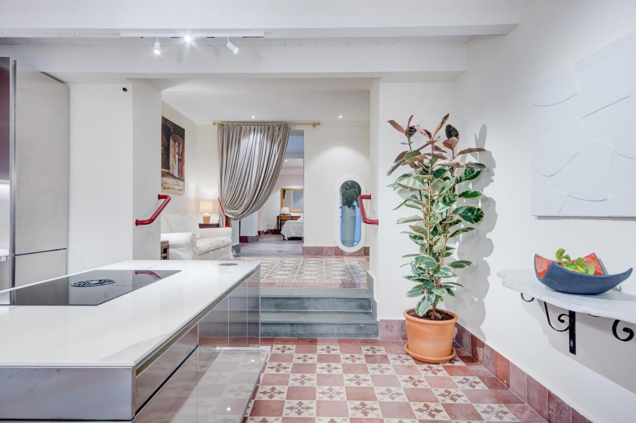 Right House - Stampace Centro Storico 1