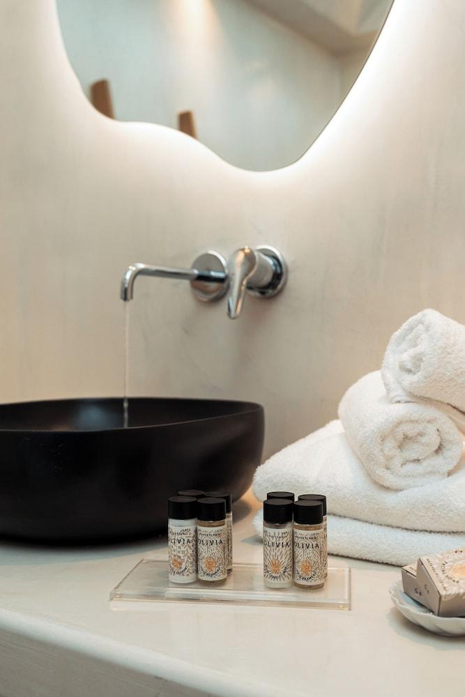 Oikos Santorini Living Concept 1