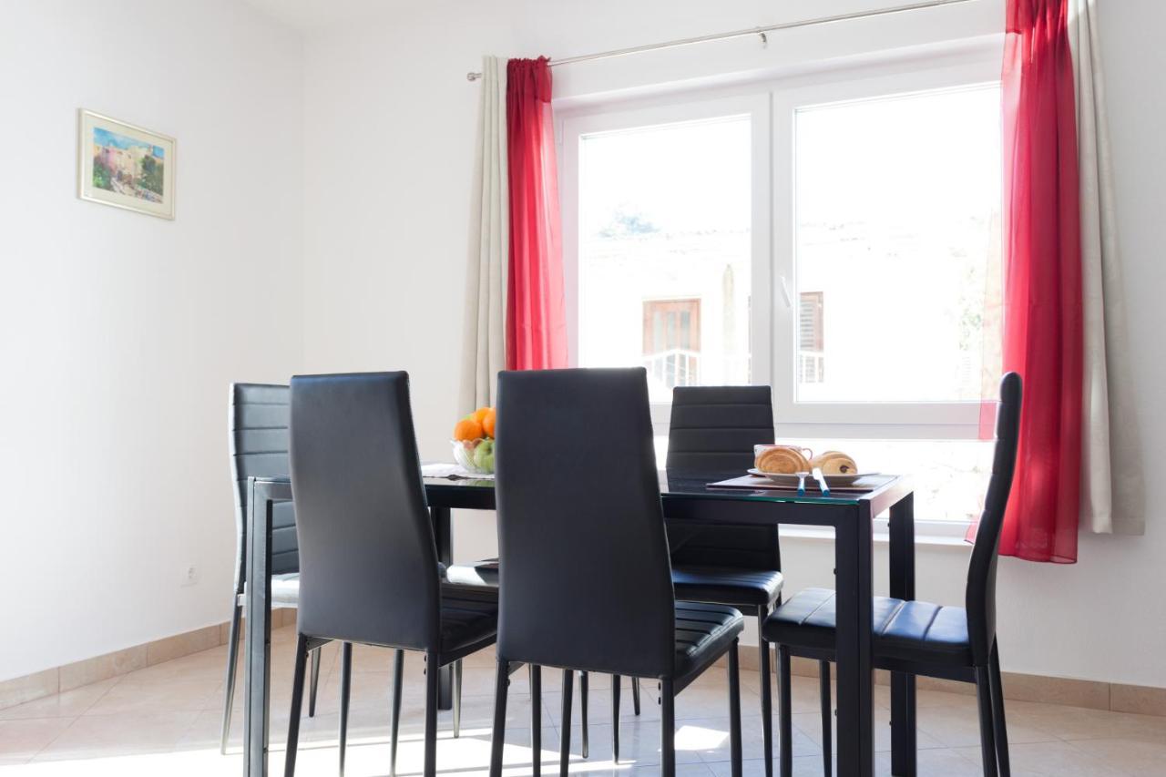 Hedera Estate, Hedera A50 2