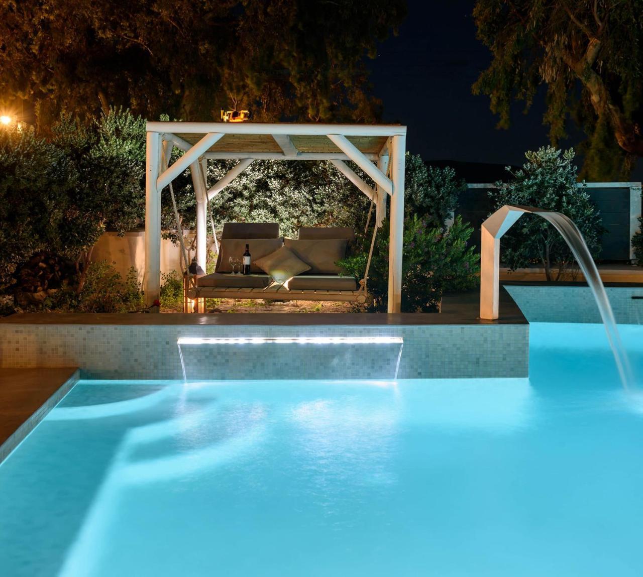 Luxury Santorini Villa 4 Bedroom Villa Secluded Location & Private Pool Megalochori 1