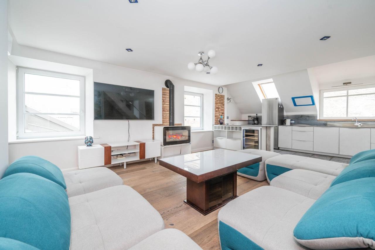 Cathedral Square Apartment