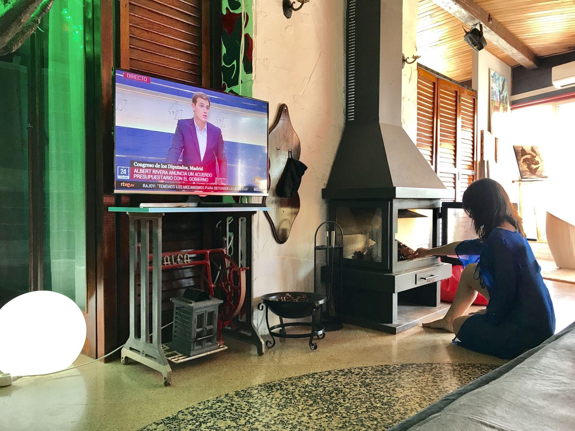 Beach House Barcelona Hot Tub And Beach Access 2