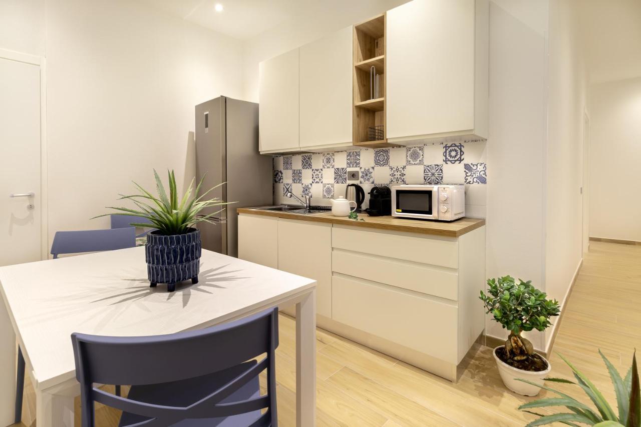 Artis Rooms Guesthouse 1