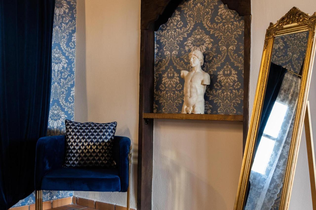 April Medieval Hotel 1