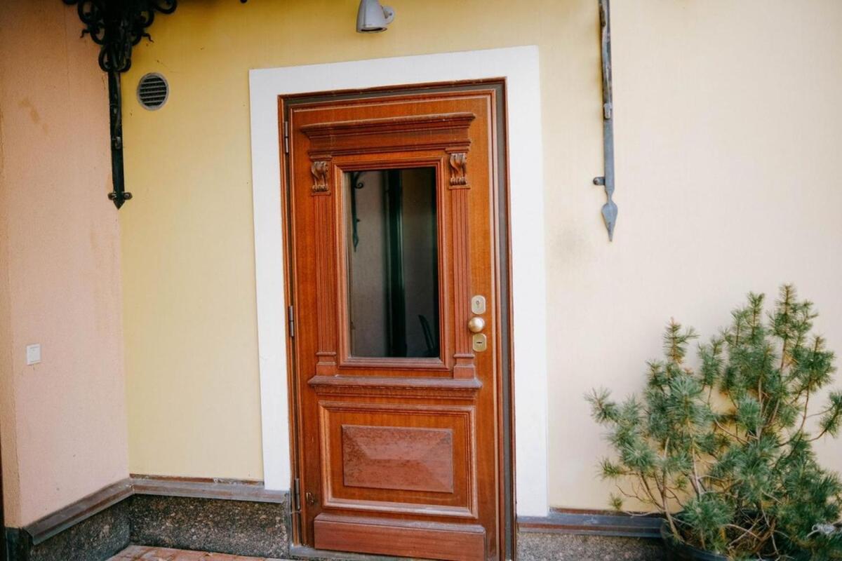Central Apartment in Gaono Residence 2