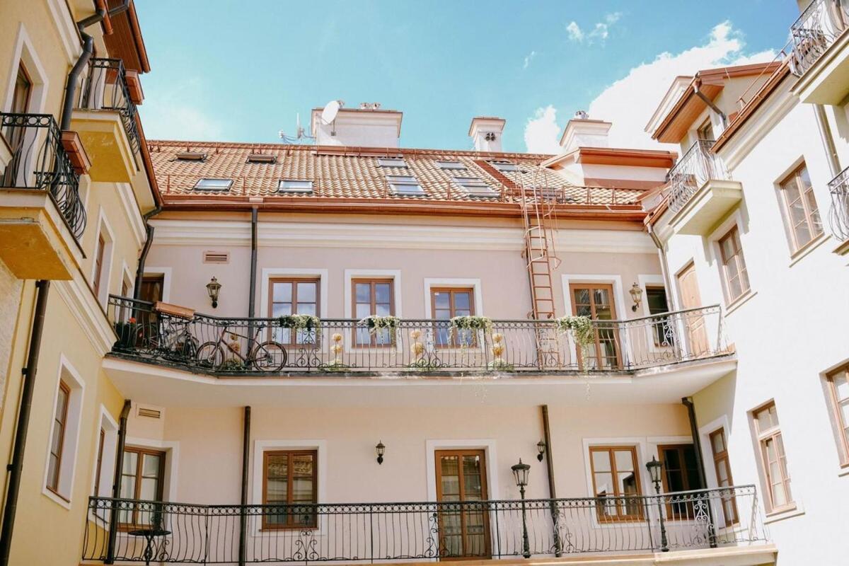 Central Apartment in Gaono Residence 1