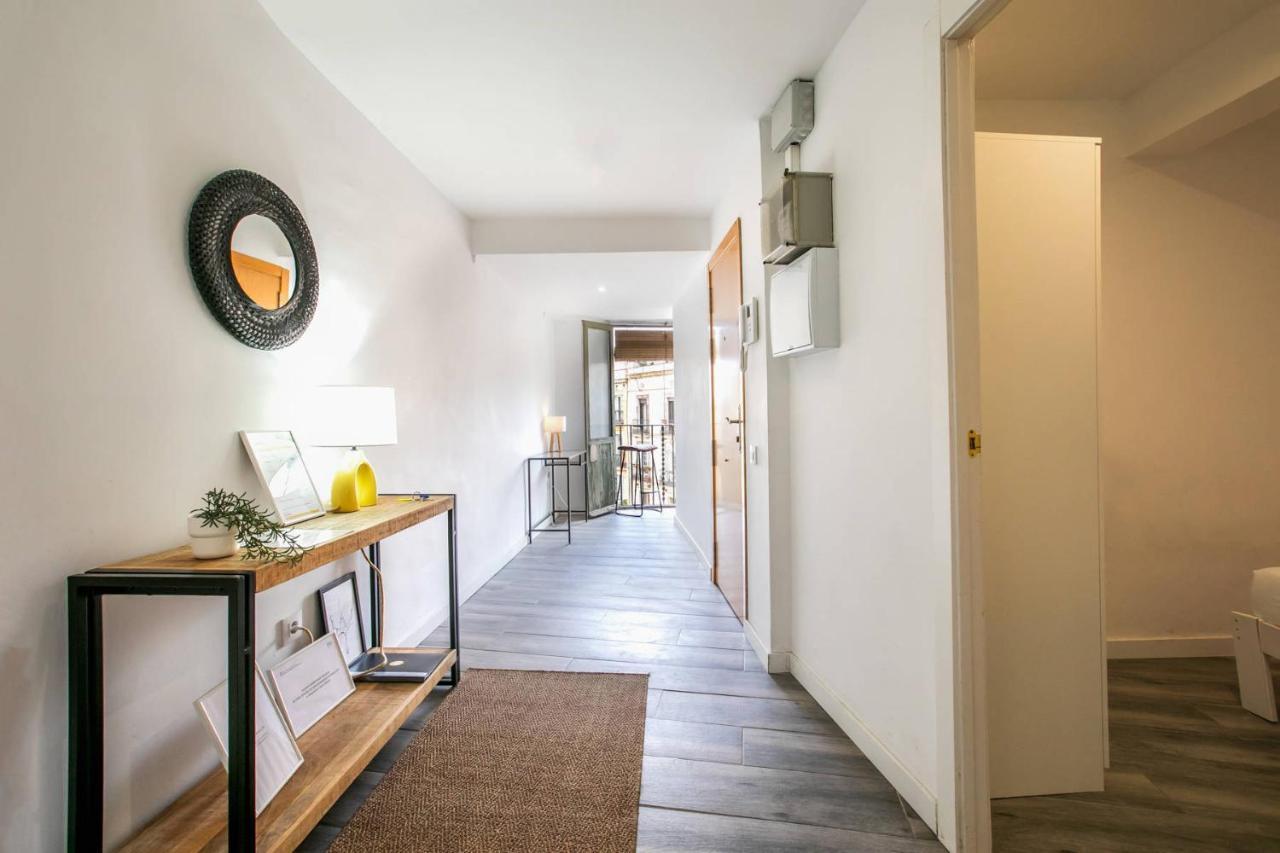 31ara1092- Newly Refurbished 2br Flat in the Gothi 2