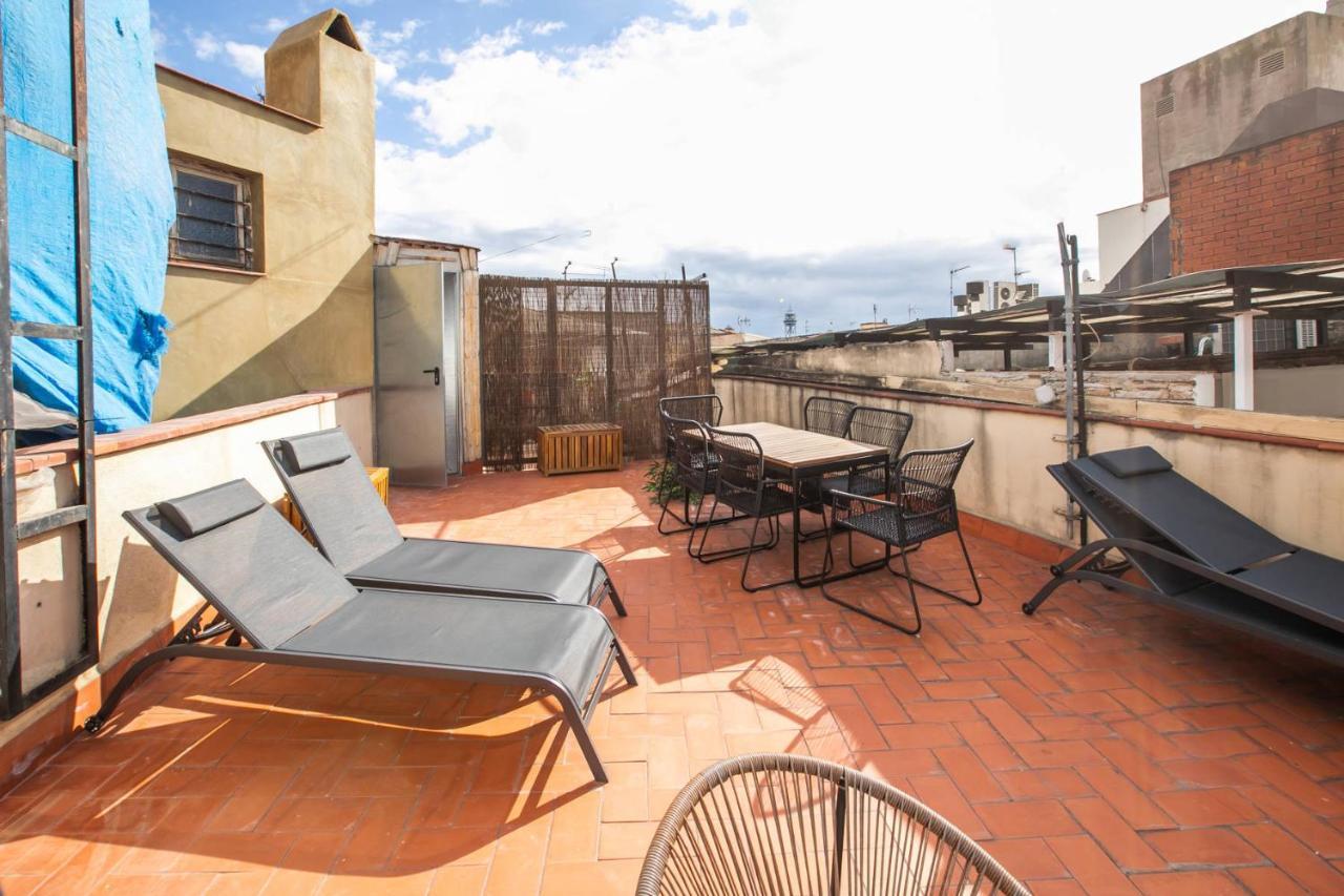 31ara1092- Newly Refurbished 2br Flat in the Gothi 1