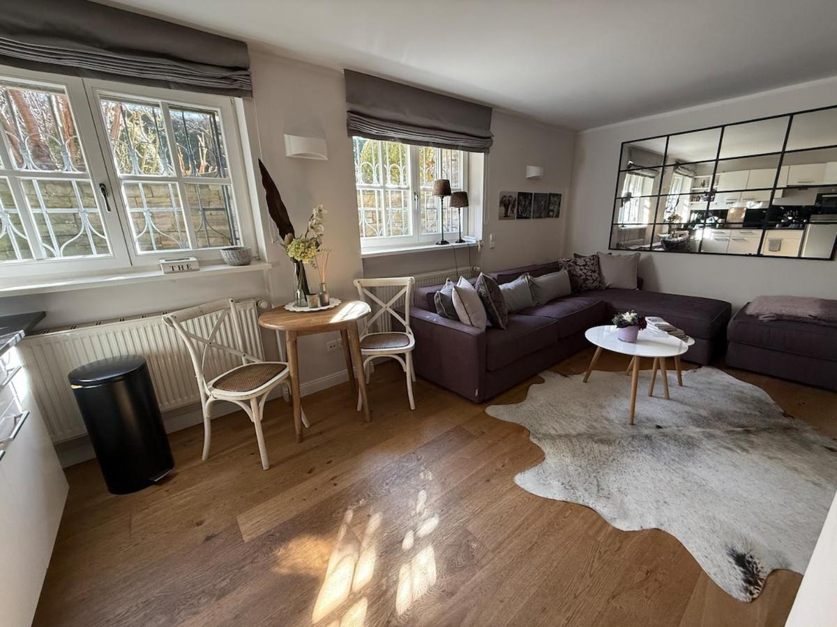 Stylish Garden Apartment in Central Munich 1