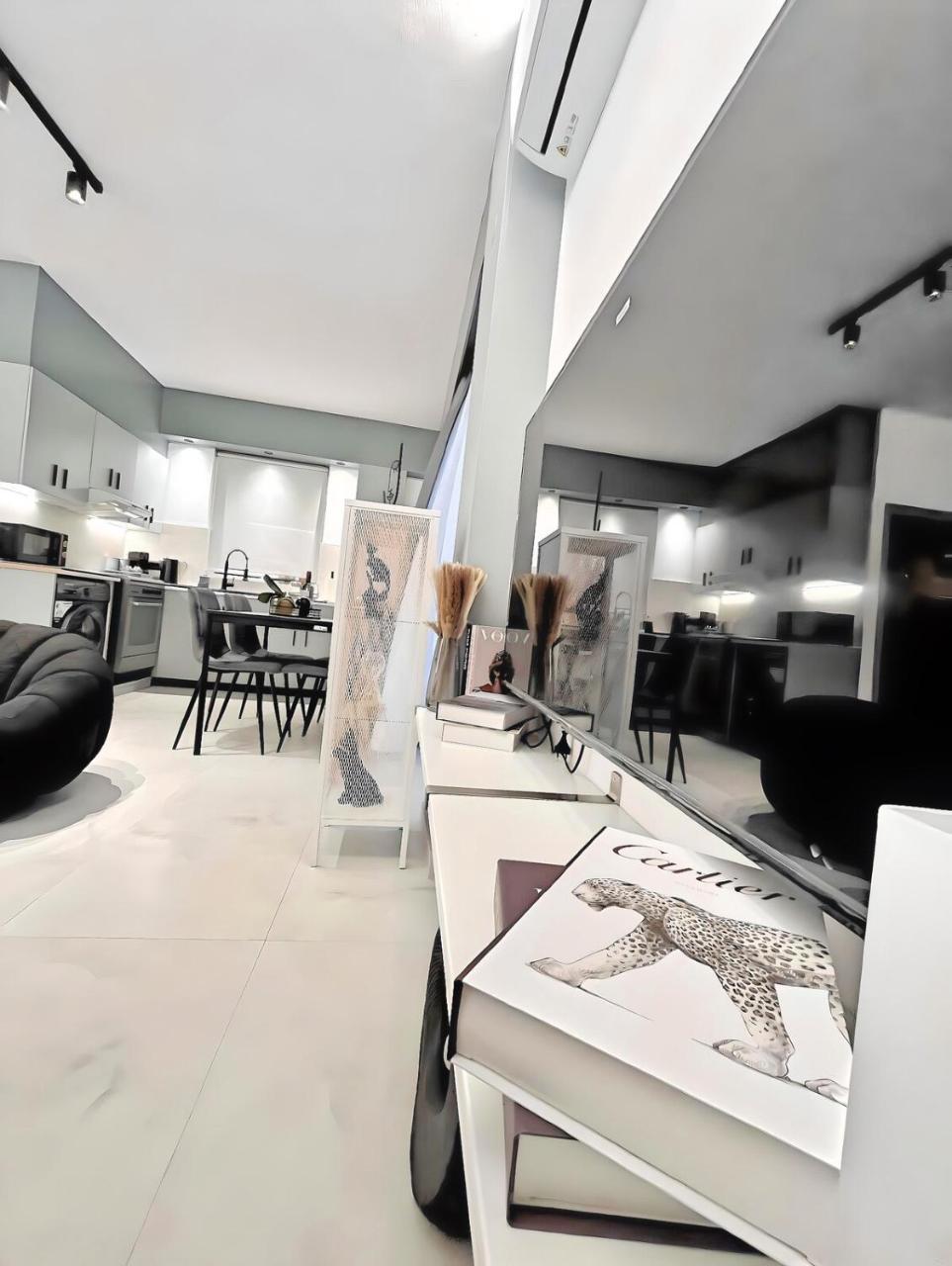 Sea Side Apartment Rhodes City Center 2