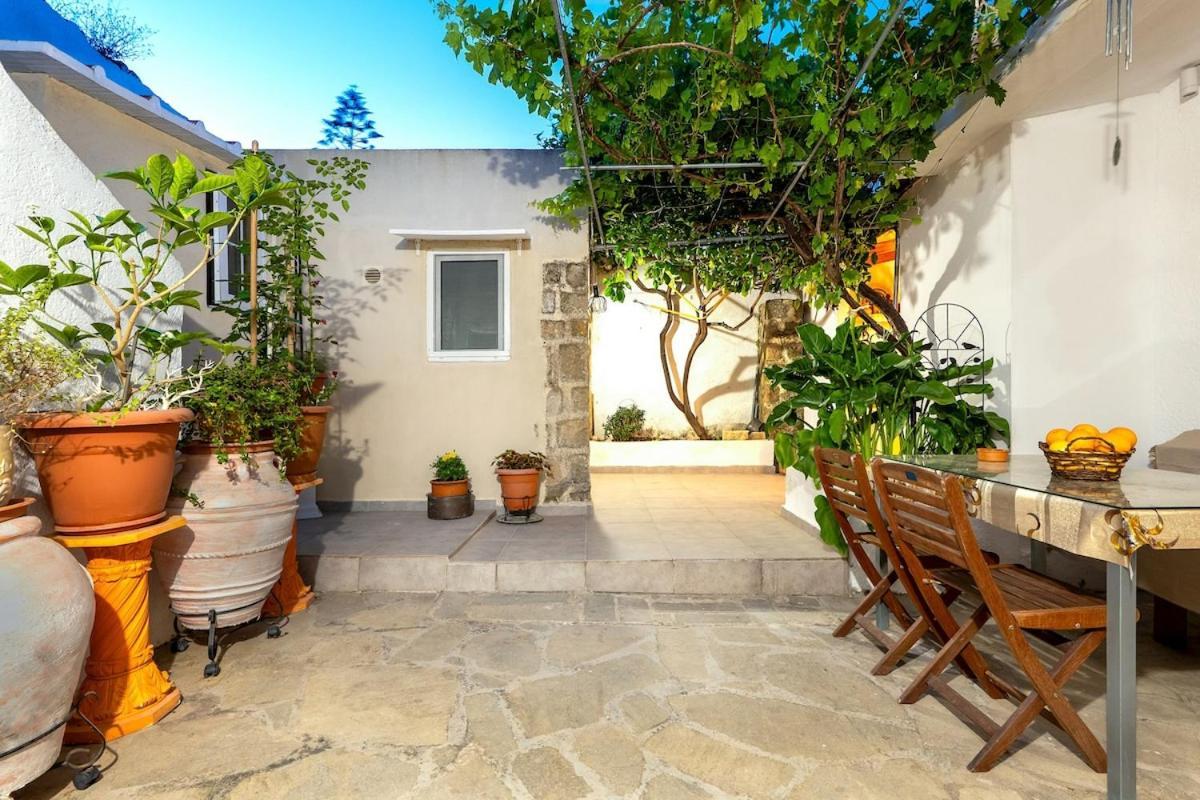 Levent Traditional Villa Rhodes Castle 2