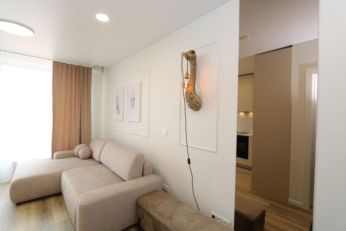 Flat for 2 Or 1 with Free Parking And Fast Wi-Fi (Adults Only) 1