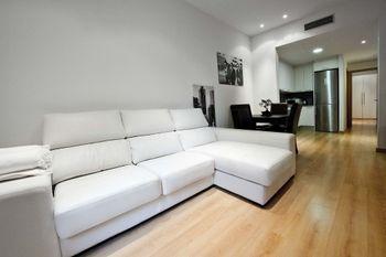 Roger de Lluria Design Aparments 2