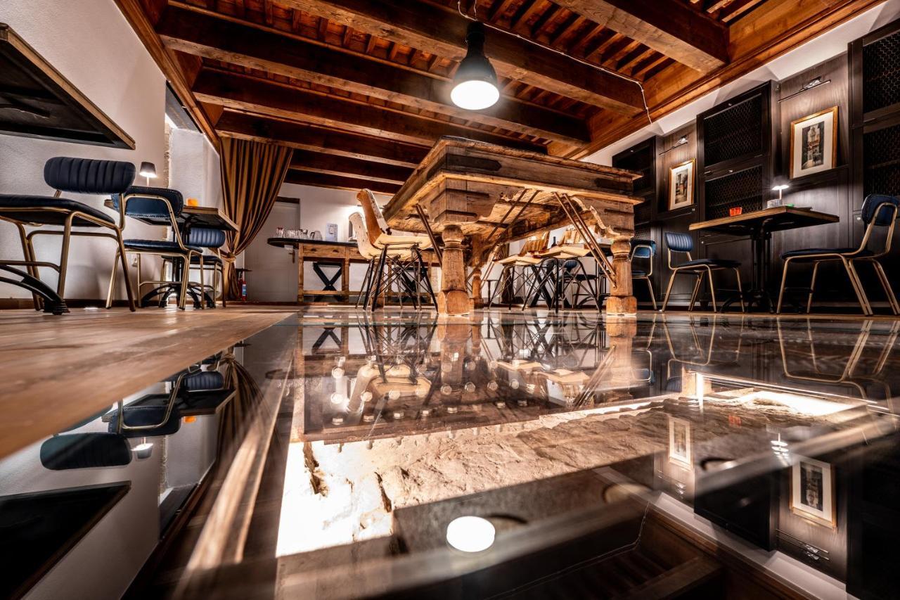 Hotel D H Lawrence 2