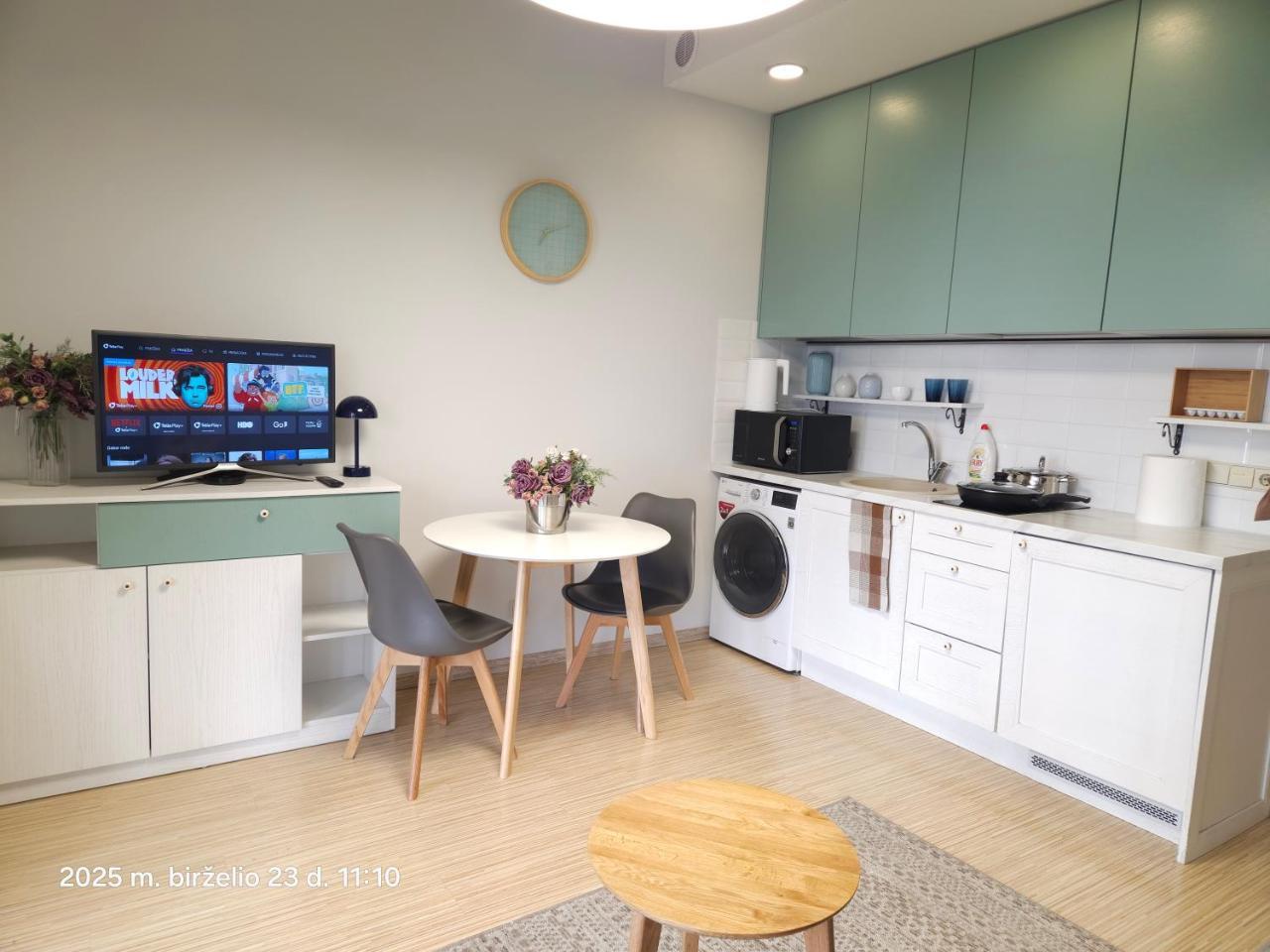 Happy Inn Sweet Old Town Studio, Self Check In, Parking 1