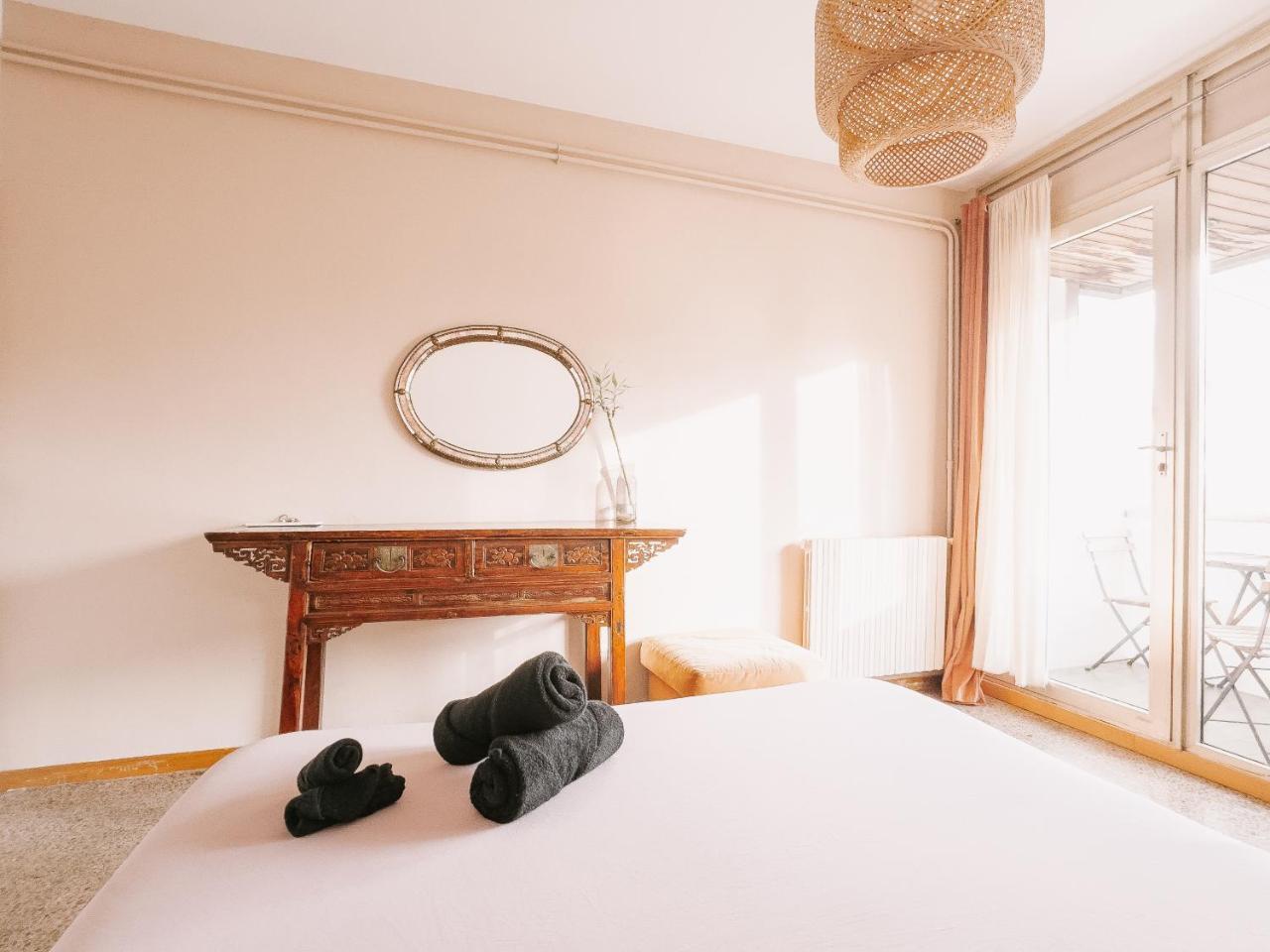 Lovely Room in Gracia (Adults Only)