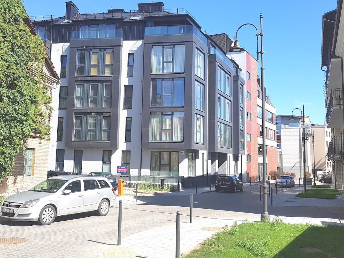 Happy Inn Egle,Self Check-In,Ac, Parking in Garage 1