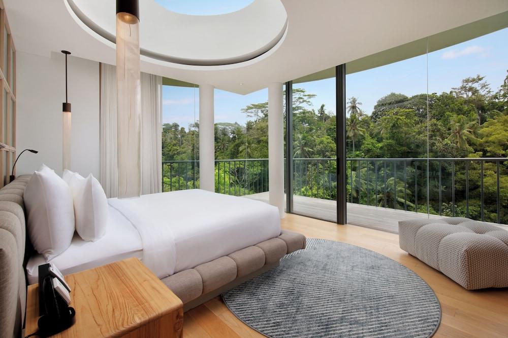 Bumi Kinar Skylight 1