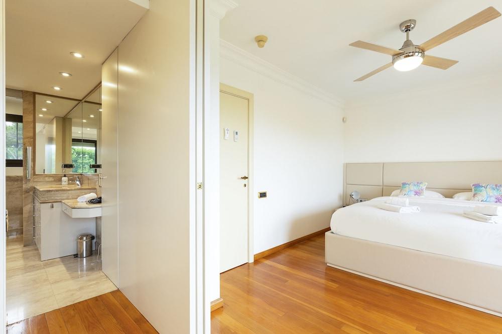 Olala Gava Beach Villa 2