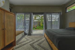 Kokokan -Ubud 3bdr Villa with Amazing View + Ps5! 1