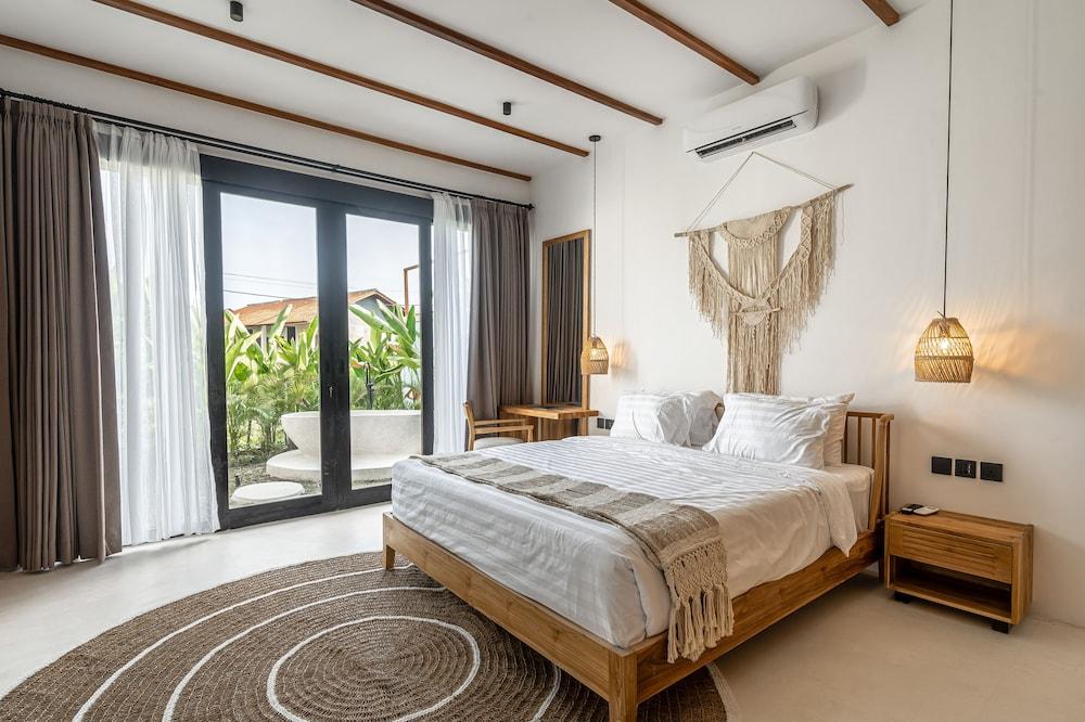 Udara by Evdekimi - Spacious 4br Pool Villa with Lush Garden at Artistic Center of Ubud 1