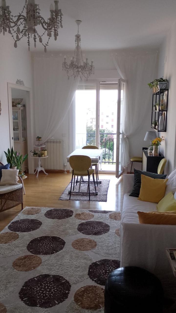 Camera Sole E Vista 2