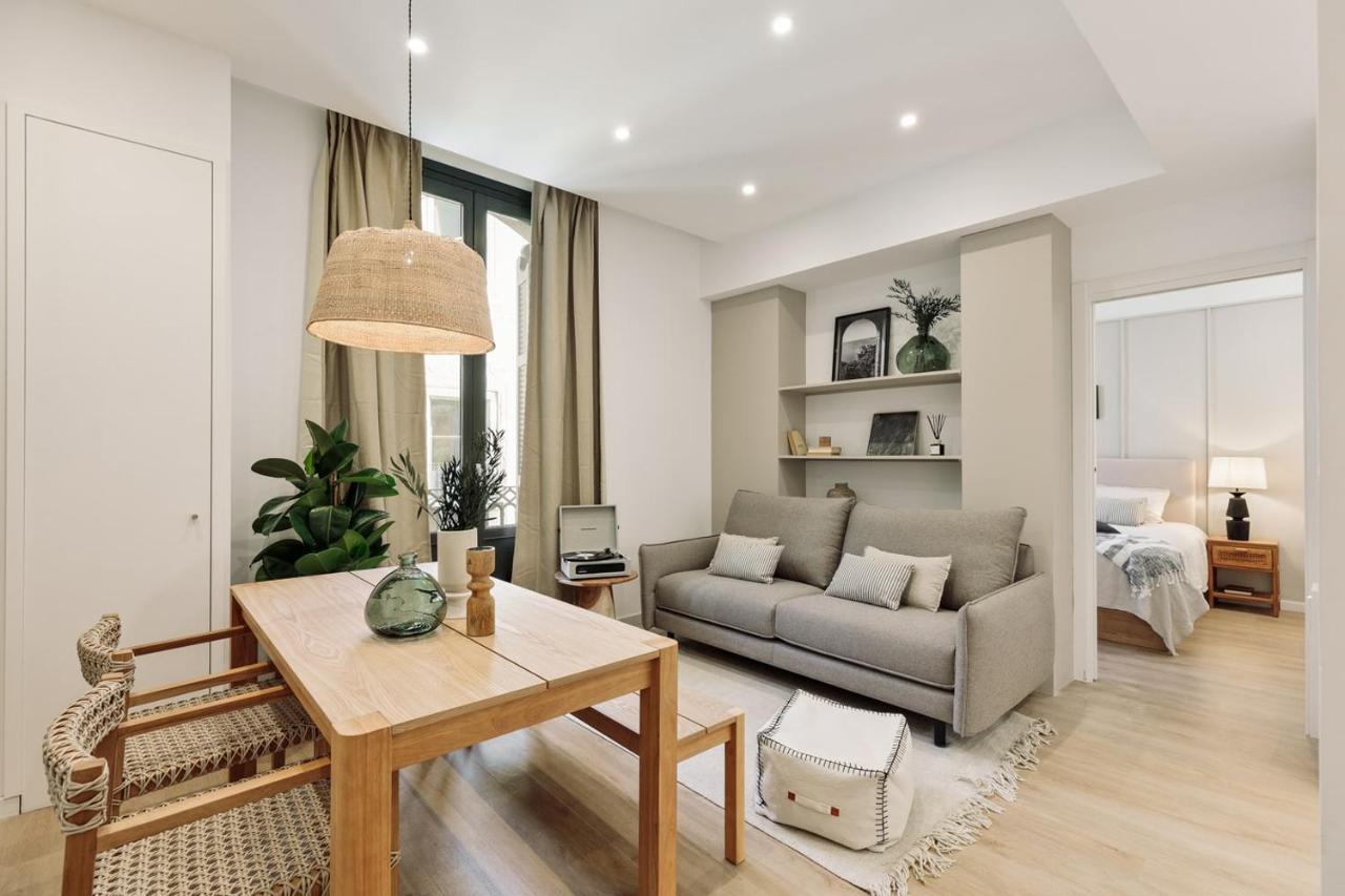 Batipaglia - 2 Bedrooms And Terrace in Ciutat Vella 1