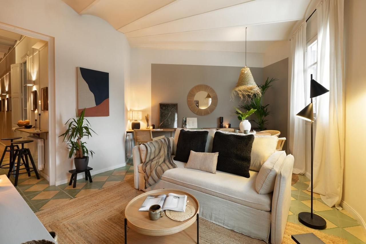 Bawah - 2 Bedrooms in Eixample Esquerra 2
